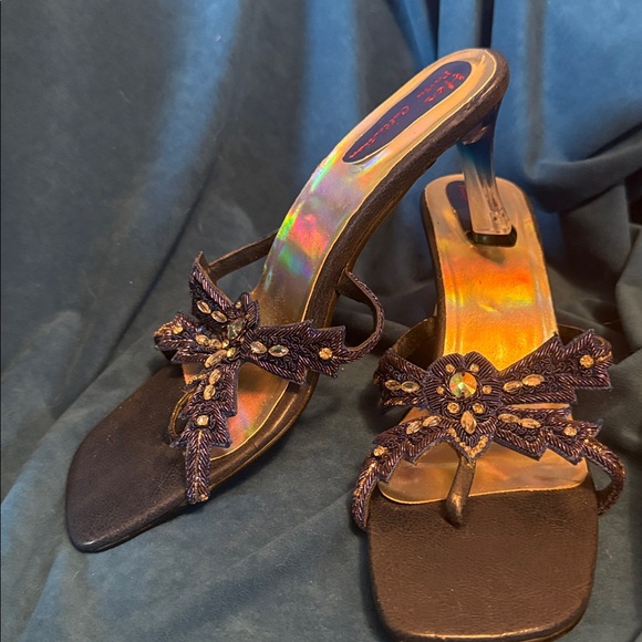 Her Party Collection Elegant blue Beaded Heels size 39 with ombré blue heel. - Picture 4 of 7